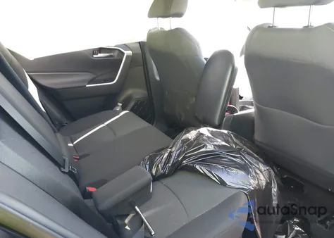 2021 Toyota Rav4 Hybrid Xle z USA, uszkodzony, nr VIN 4T3RWRFV9MU033108